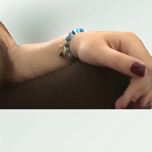 Handcrafted wave charm bracelet - Picture 6 of 6